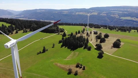 Wind turbine Video stock 138924459