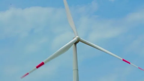 Wind turbine Stock-Footage 243765655