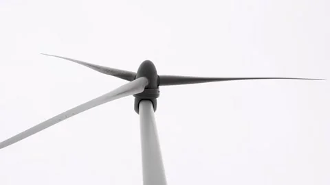 Wind Turbine in Motion at Dunkeld Vídeo Stock 297350519