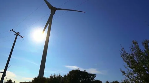 Wind turbine on sky background Stock-Footage 147061177
