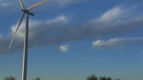 Wind Turbine at Sunset Stock-Footage 625605