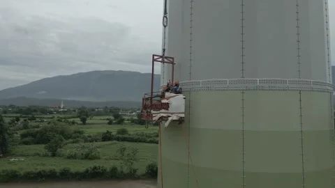 Wind Turbine Tower Construction To Generate Renewable Energy Stockbeeldmateriaal 153232257