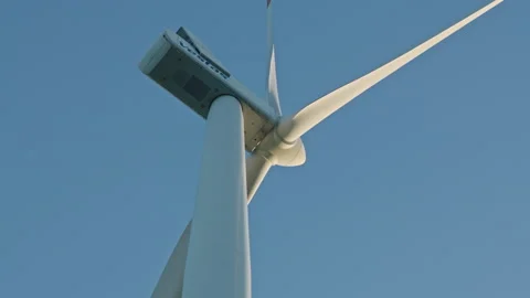 Wind turbine V1-0010 動画素材 166692217