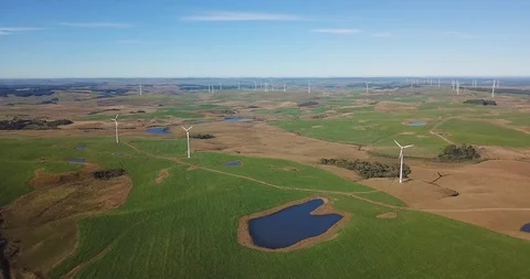 Wind Turbines In Eolic Park 库存影片 95786857