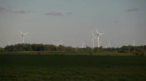 Wind Turbines  Vídeos de archivo 753582