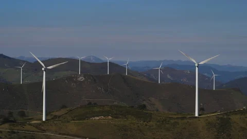 Wind turbines 動画素材 151179101