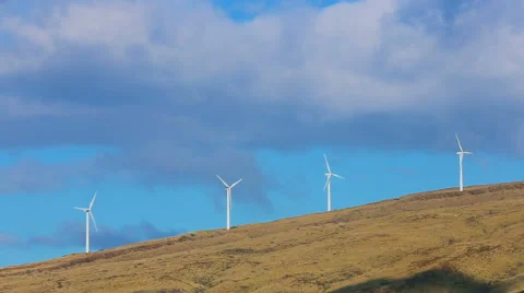 Wind turbines producing clean alternative energy Видео 52402133