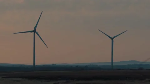 Wind Turbines at sunset Stockbeeldmateriaal 196293487