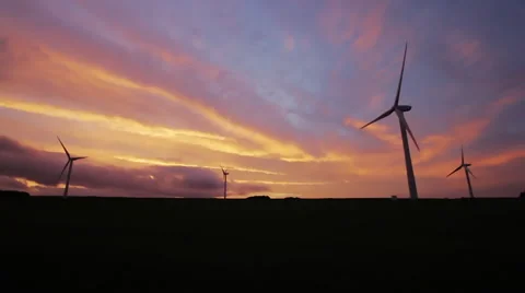 Wind Turbines at Sunset in Slow Motion 스톡 동영상 43548503