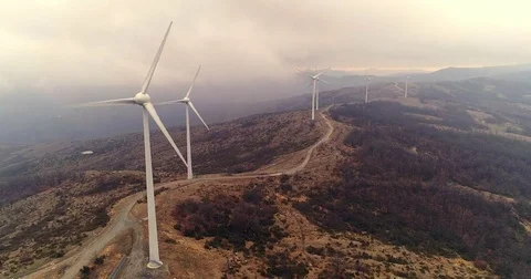 Windfarm in Italy Stockbeeldmateriaal 85115826