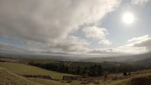 Windgather Rocks time lapse facing Goyt Forrest Stock Footage 160765377