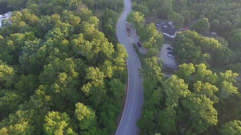 Winding backroad fly-over resort in Branson, Missouri Video stock 94554081