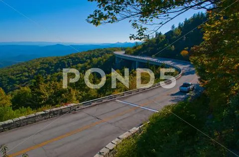 Winding curve at blue ridge parkway Stock Photos