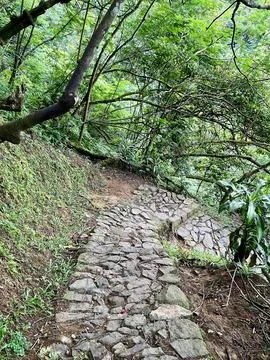 Winding path on the edge of a cliff Stock Photos