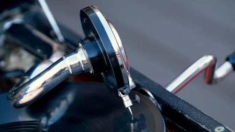 A Winding Phonograph Needle Video stock 118643331