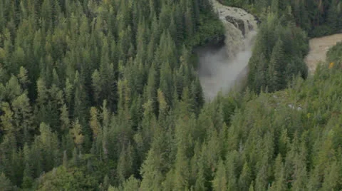 Winding River &amp; Waterfall 動画素材 23026381