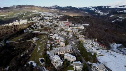 Winding road through the mountains. Stock Footage 168501408