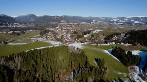 Winding road through the mountains. Stock Footage 168501603