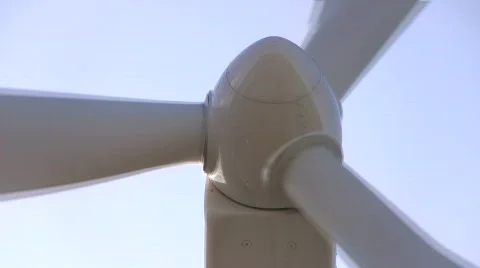 Windmill on blue sky 库存影片 532776