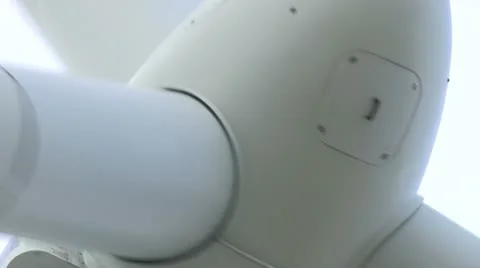 Windmill closeup to wide fast Stockbeeldmateriaal 10889516