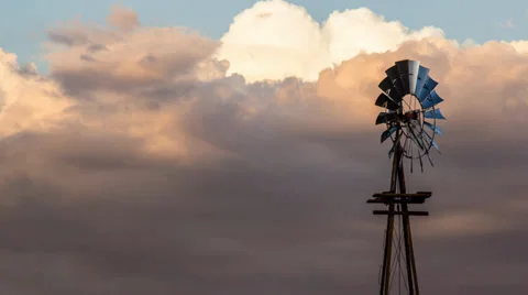 Windmill Clouds Time Lapse Stock-Footage 39720592