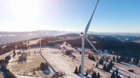 Windmill drone pan 스톡 동영상 87551833