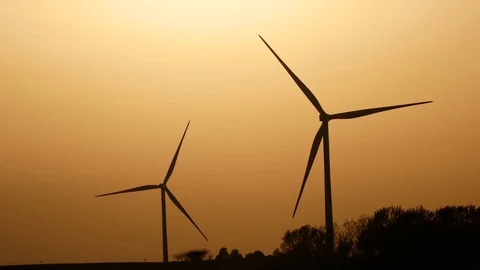 Windmill Farm During a Beautiful Sunset in Illinois Stock Footage 111278976