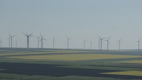 Windmill farm in  hills 스톡 동영상 87091614