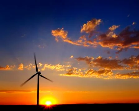 Windmill for Generating Power Wind Blowing Sky Clouds Sunset Sunrise Foto stock
