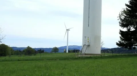 Windmill : green energy Video stock 19516590