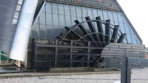 Windmill of kinderdijk ,closew up of working wheel elements, netherlands Stock Footage 103098218