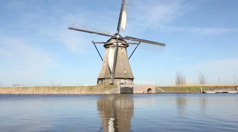 Windmill in Kinderdijk Stock Footage 54681748