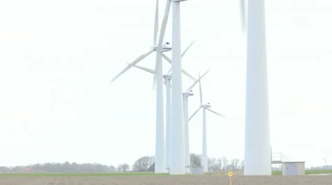 Windmill lineup Stockbeeldmateriaal 10889550