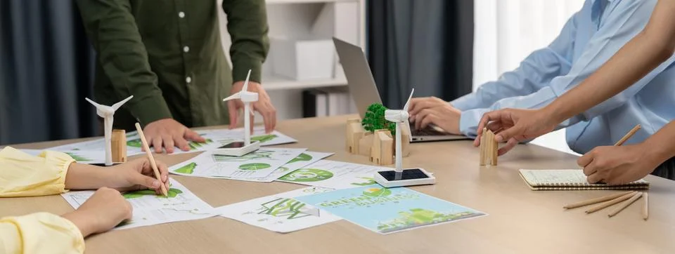 Windmill model and environmental document was placed at table. Delineation. Foto stock