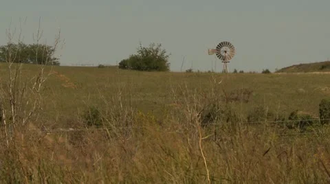 Windmill old ranch wide shot Video stock 12165238