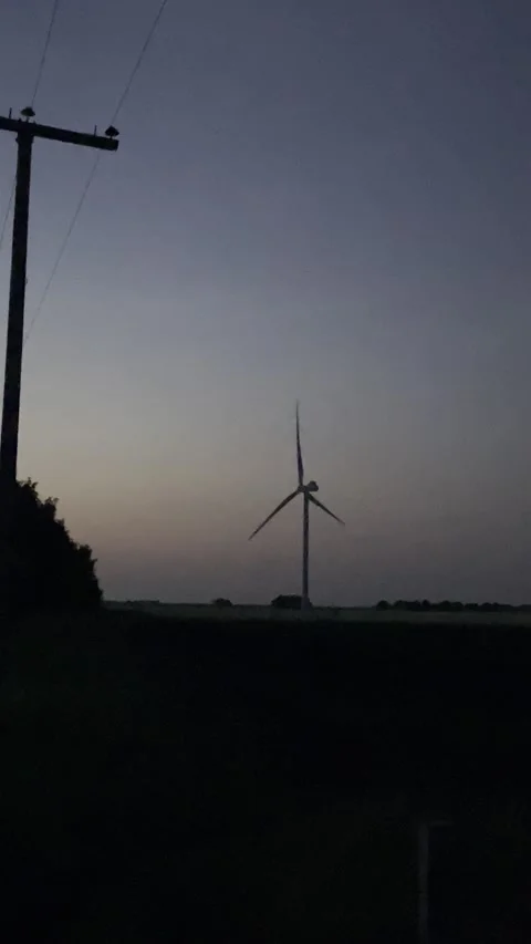 Windmill, order, windmill at sunset, windmill at dusk, dusk Video stock 161220112