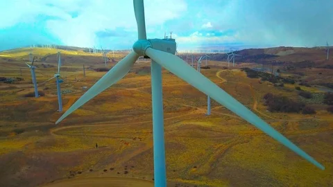 Windmill shot in the Mountains with slight wind 스톡 동영상 86586126