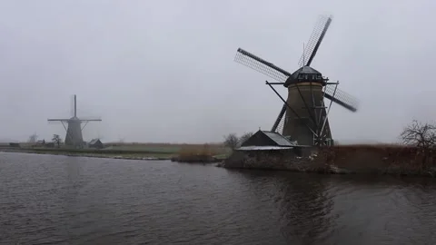 風車雪景  Windmill snow scene Stock Footage 147922375