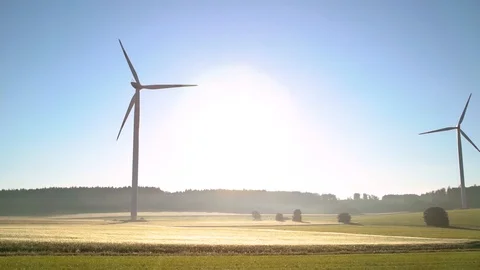 Windmill at sunrise 스톡 동영상 111785357