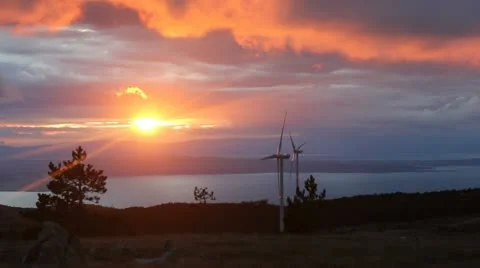Windmill at sunset Stock-Footage 10898942