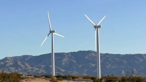 Windmills in Coachella Valley Ca Vídeo Stock 147459055