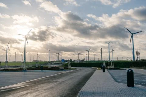 Windmills For Electricity Large Quantity Foto stock