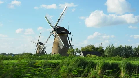 Windmills in Kinderdijk, Netherlands Stockbeeldmateriaal 89836567