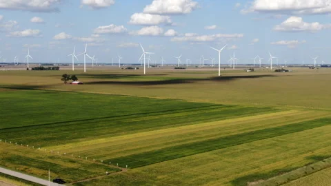Windmills in Ohio 動画素材 289783997