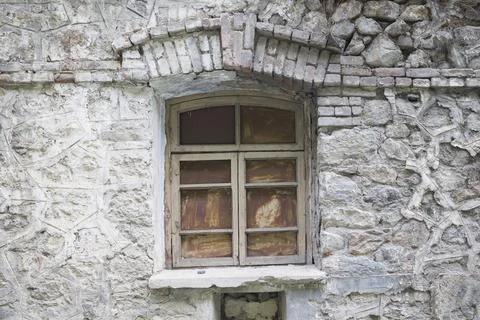 Window of an abandoned building . close up view Foto stock