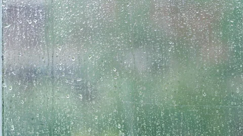 Window and raining with water Vidéo 289727111