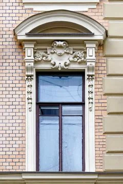 Window with an arched visor. Фото