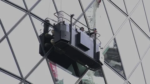 Window cleaners on the gherkin Stock Footage 80028185