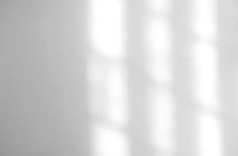 Window natural shadow overlay effect on white texture background, for overlay Foto stock