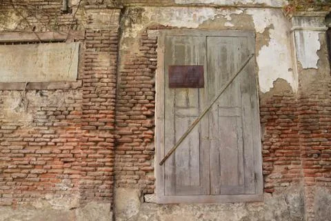 Window in an old building, a classic old building Stock Photos